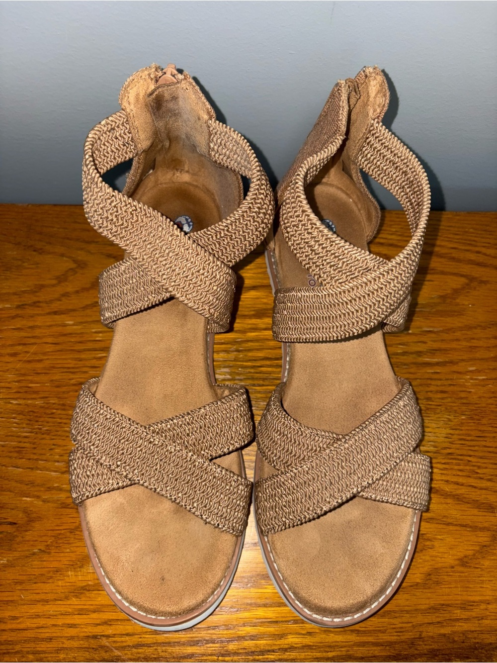 BOBS from Sketchers Woven Strappy Platform Espadrille Sandals Tan Taupe Size 8.5 - Picture 2 of 16